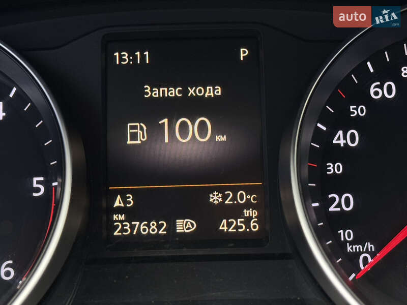 Седан Volkswagen Passat 2015 в Звягеле фото 21 Седан Volkswagen Passat 2015 в Звягеле