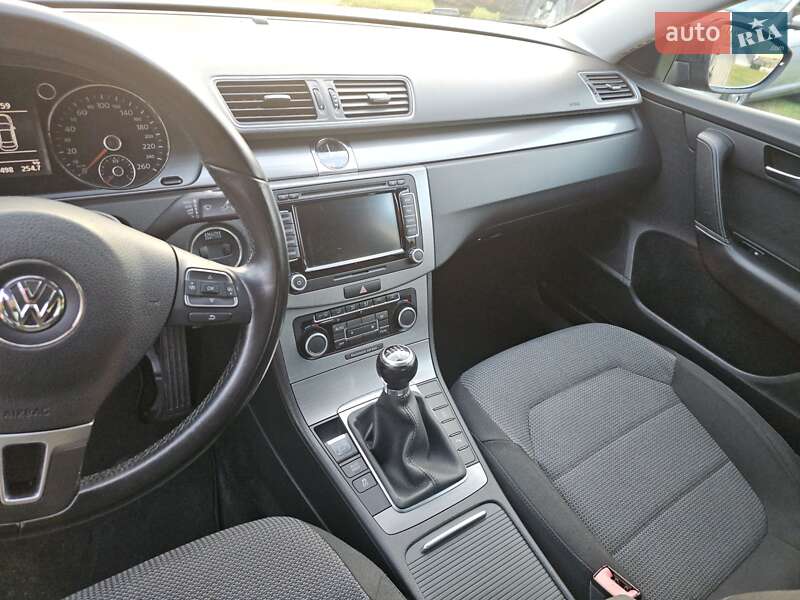 Седан Volkswagen Passat 2012 в Стрые фото 27 Седан Volkswagen Passat 2012 в Стрые