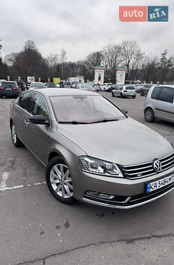 Седан Volkswagen Passat 2012 в Белой Церкви