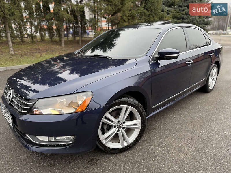 Седан Volkswagen Passat 2014 в Тернополе