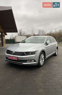 Універсал Volkswagen Passat 2018 в Луцьку