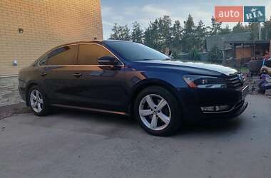 Седан Volkswagen Passat 2014 в Києві