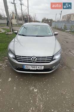 Седан Volkswagen Passat 2013 в Підгородному