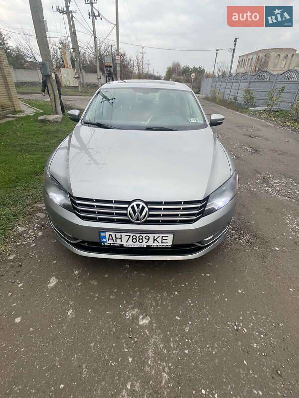 Volkswagen Passat 2013 Volkswagen Passat 2013