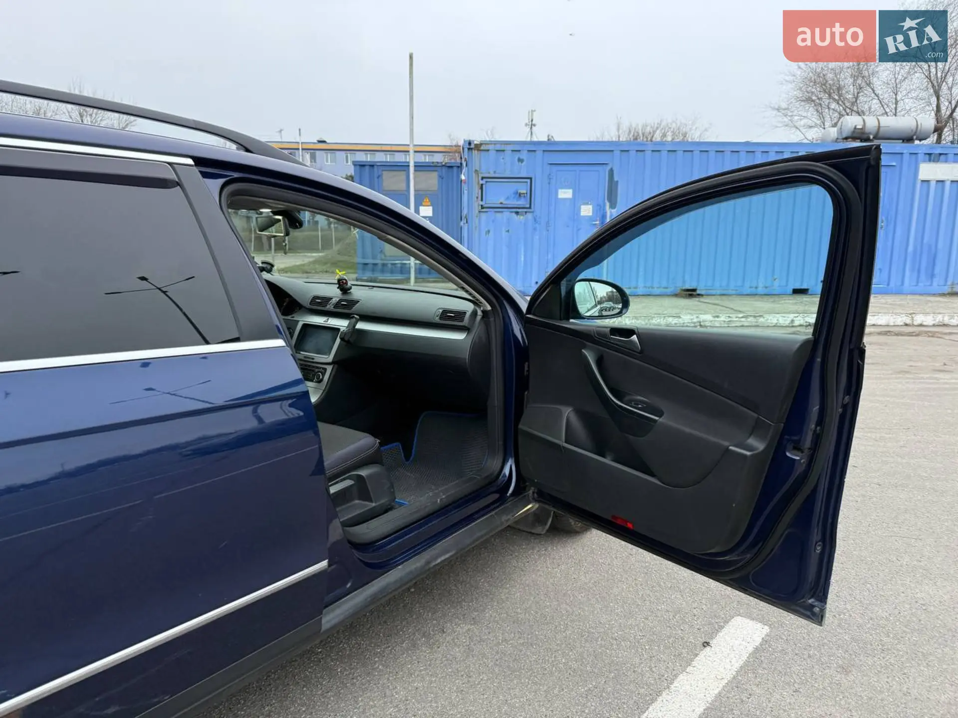 2010 Volkswagen Passat - мініатюра 11