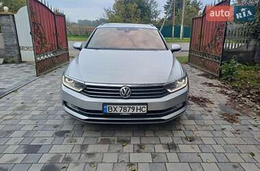Універсал Volkswagen Passat 2017 в Ізяславі