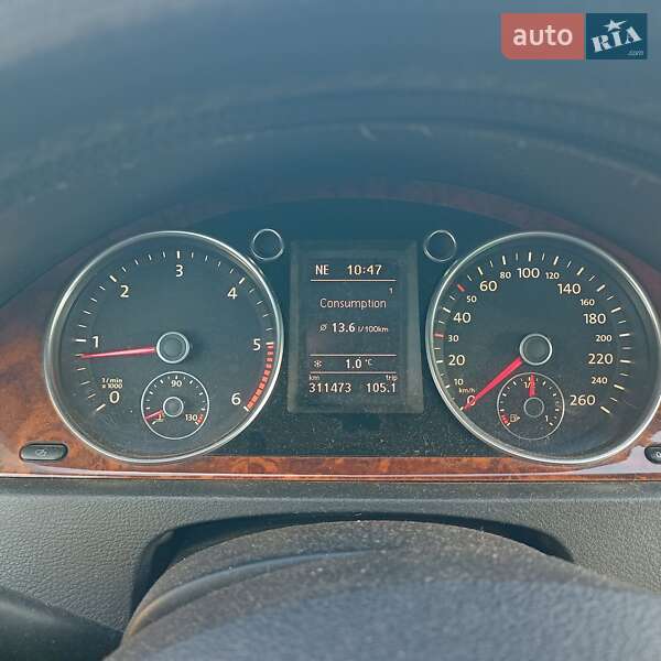 Универсал Volkswagen Passat 2008 в Киеве