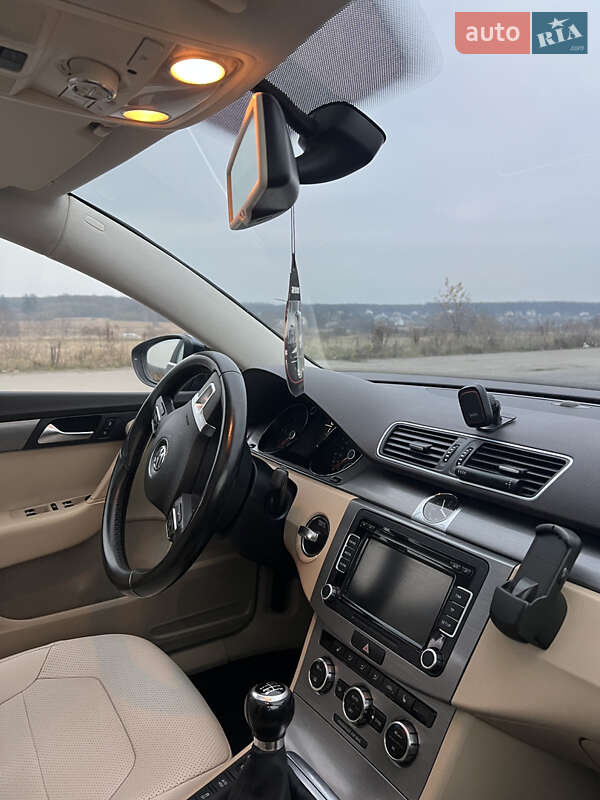 Универсал Volkswagen Passat 2012 в Баре фото 13 Универсал Volkswagen Passat 2012 в Баре