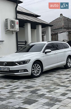 Универсал Volkswagen Passat 2015 в Виноградове