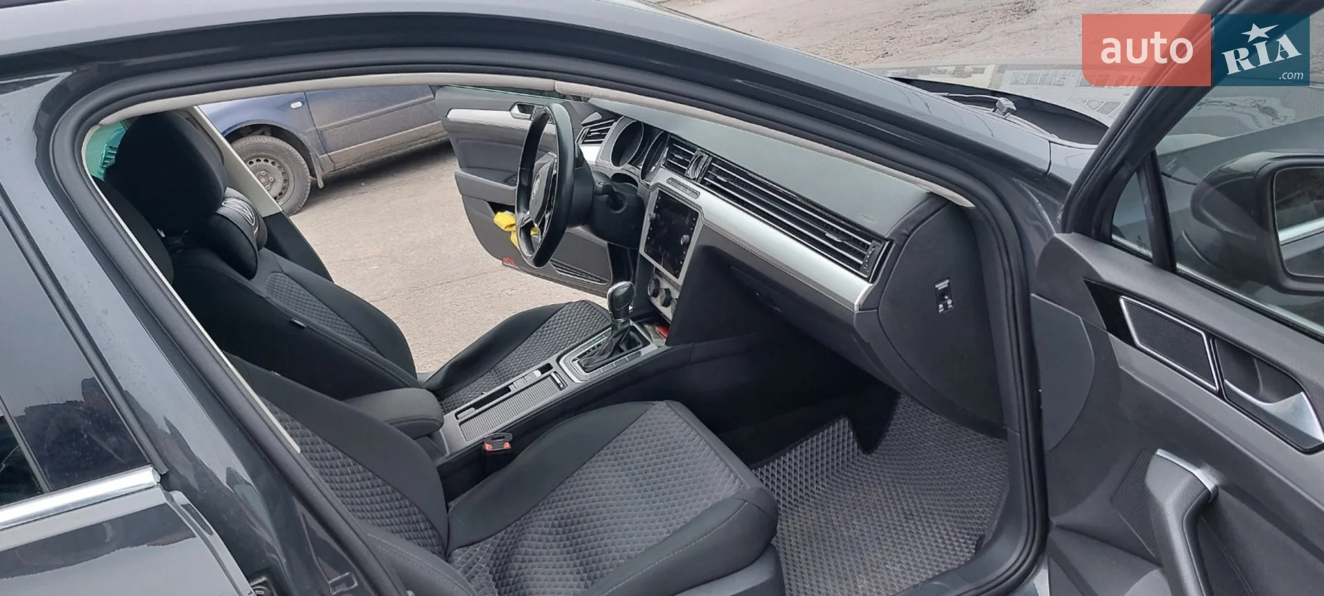 2019 Volkswagen Passat - мініатюра 6
