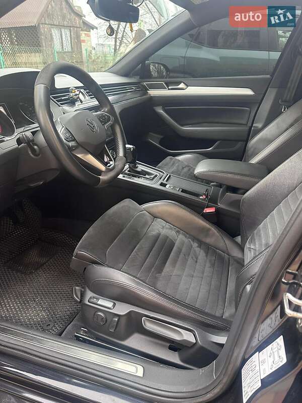 Универсал Volkswagen Passat 2018 в Львове фото 25 Универсал Volkswagen Passat 2018 в Львове