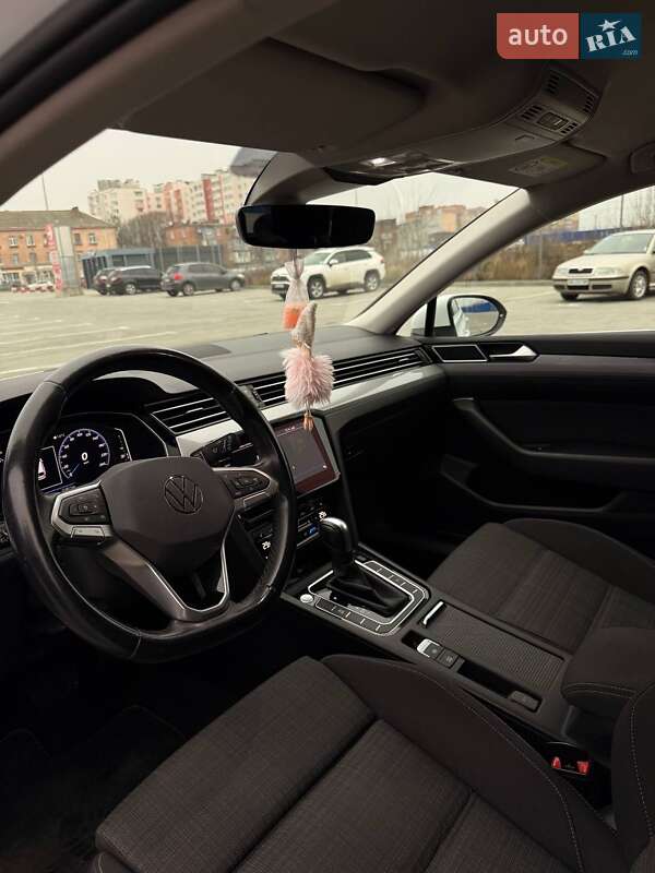 Универсал Volkswagen Passat 2020 в Виннице