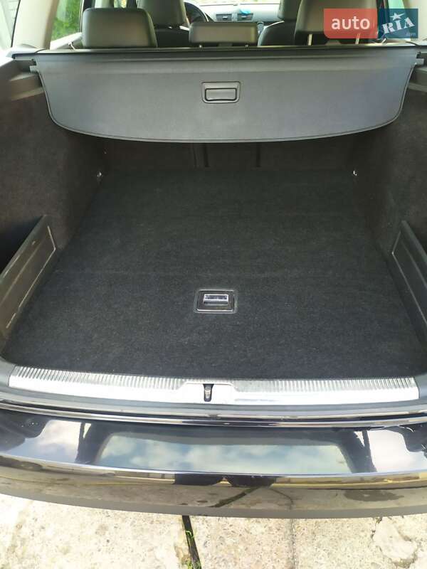 Универсал Volkswagen Passat 2008 в Ивано-Франковске