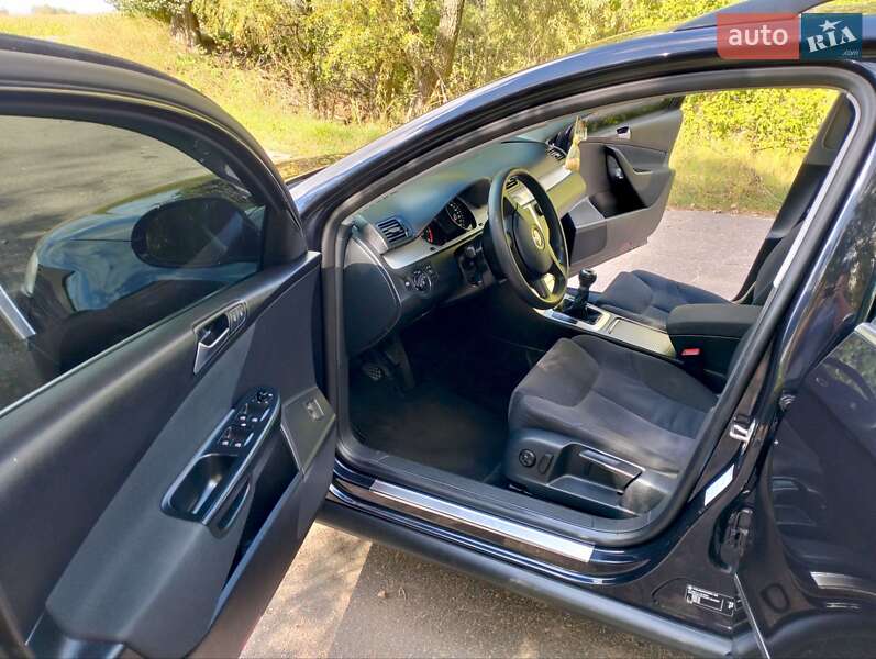 Универсал Volkswagen Passat 2010 в Барышевке фото 9 Универсал Volkswagen Passat 2010 в Барышевке