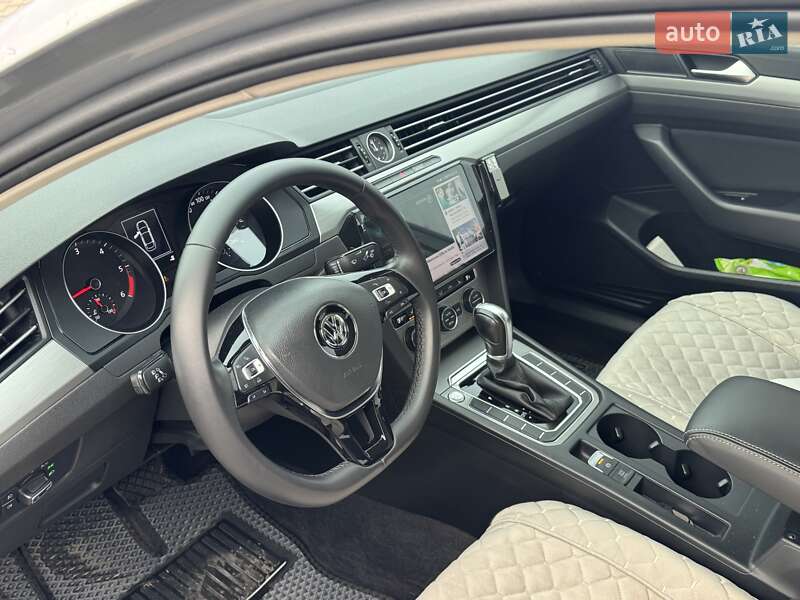 Седан Volkswagen Passat 2017 в Полтаві фото 9 Седан Volkswagen Passat 2017 в Полтаві