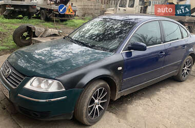 Седан Volkswagen Passat 2001 в Кривому Розі