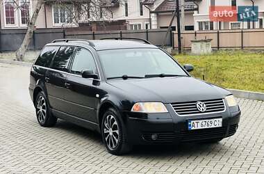 Універсал Volkswagen Passat 2002 в Чернівцях