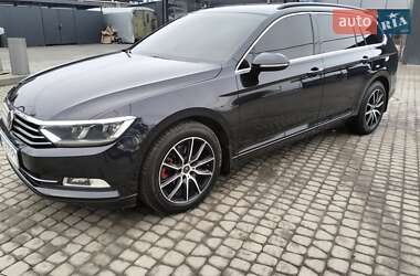 Універсал Volkswagen Passat 2015 в Львові