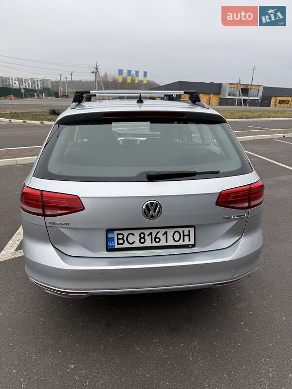 Універсал Volkswagen Passat 2016 в Львові фото 10 Універсал Volkswagen Passat 2016 в Львові