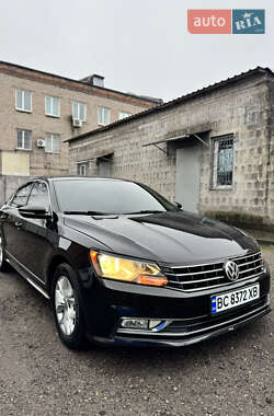 Седан Volkswagen Passat 2016 в Кам'янському