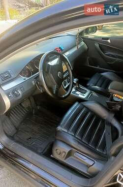 Универсал Volkswagen Passat 2009 в Киеве