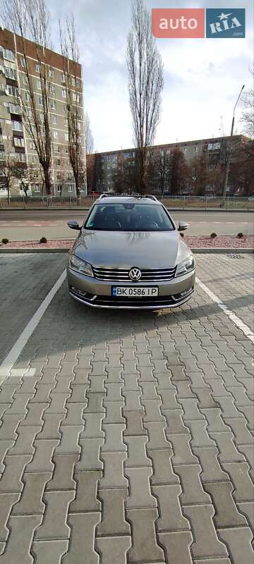 Volkswagen Passat 2012