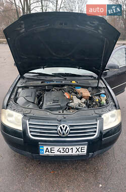 Седан Volkswagen Passat 2004 в Жовтих Водах