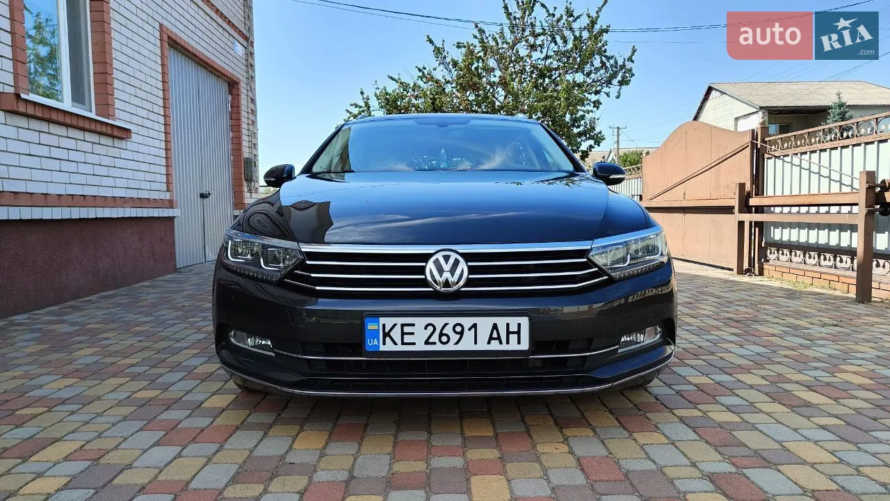 2017 Volkswagen Passat - мініатюра 19