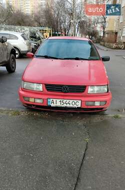 Седан Volkswagen Passat 1994 в Броварах