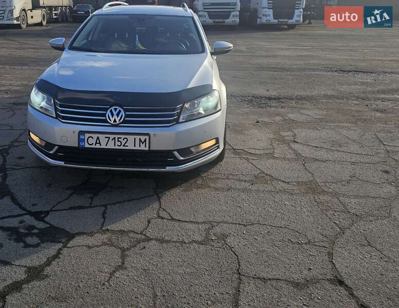 Volkswagen Passat 2011 Volkswagen Passat 2011