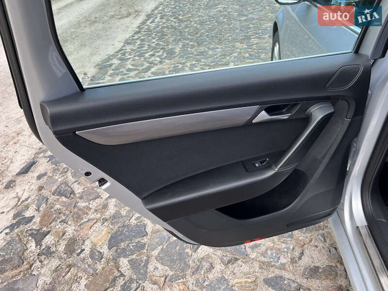 Универсал Volkswagen Passat 2014 в Ахтырке фото 11 Универсал Volkswagen Passat 2014 в Ахтырке
