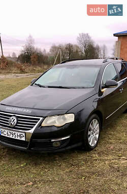 Універсал Volkswagen Passat 2005 в Ковелі