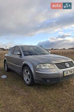 Седан Volkswagen Passat 2004 в Харькове