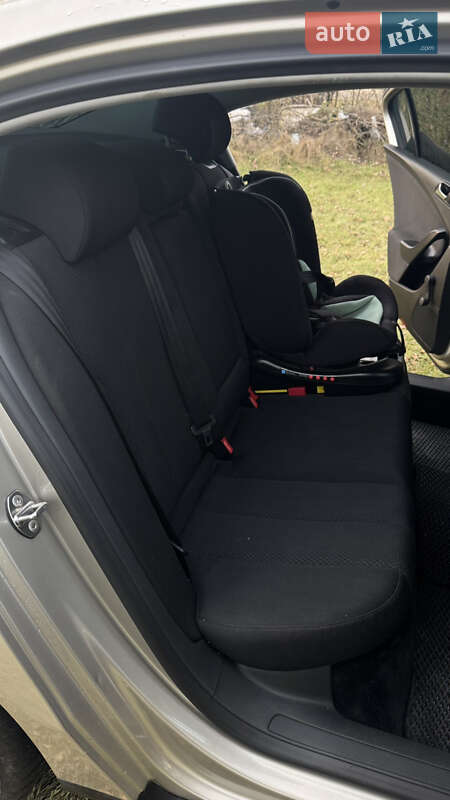 Седан Volkswagen Passat 2007 в Львові фото 18 Седан Volkswagen Passat 2007 в Львові