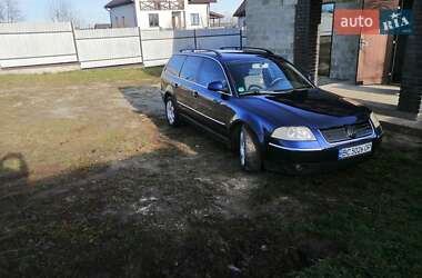 Универсал Volkswagen Passat 2004 в Львове