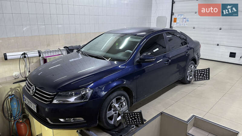 Volkswagen Passat 2013 Volkswagen Passat 2013