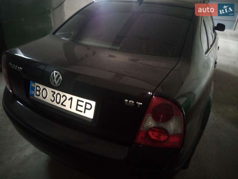 Седан Volkswagen Passat 2002 в Хмельницькому