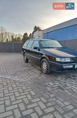 Універсал Volkswagen Passat 1996 в Демидівці