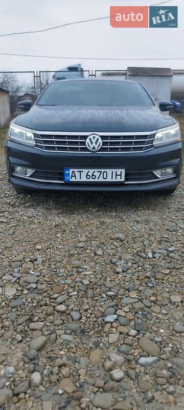 Седан Volkswagen Passat 2018 в Ивано-Франковске