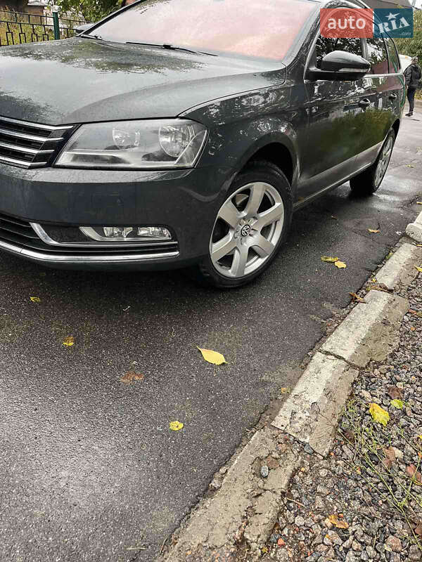 Volkswagen Passat 2012 Volkswagen Passat 2012