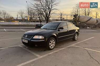 Седан Volkswagen Passat 2002 в Львове