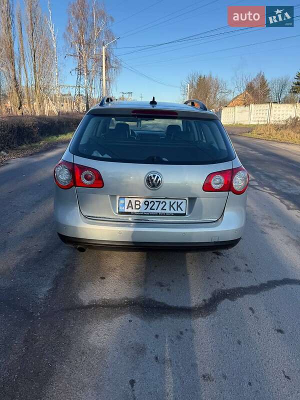 Універсал Volkswagen Passat 2010 в Вінниці