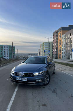 Універсал Volkswagen Passat 2016 в Рівному