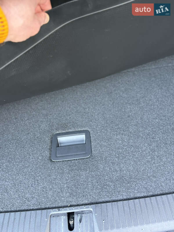 Универсал Volkswagen Passat 2022 в Луцке