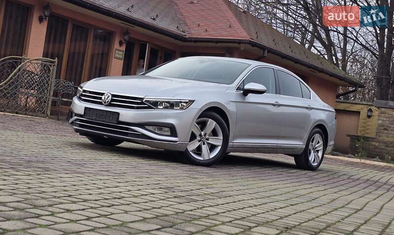 Volkswagen Passat 2020