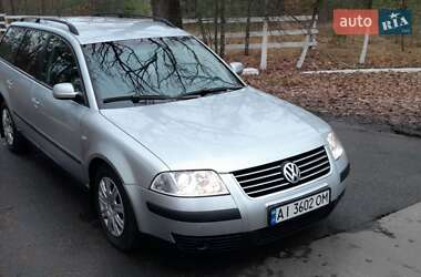 Универсал Volkswagen Passat 2002 в Малине