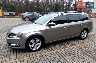 Универсал Volkswagen Passat 2014 в Львове