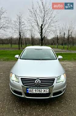 Седан Volkswagen Passat 2007 в Кривому Розі