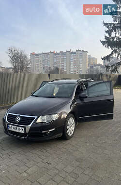 Універсал Volkswagen Passat 2008 в Івано-Франківську