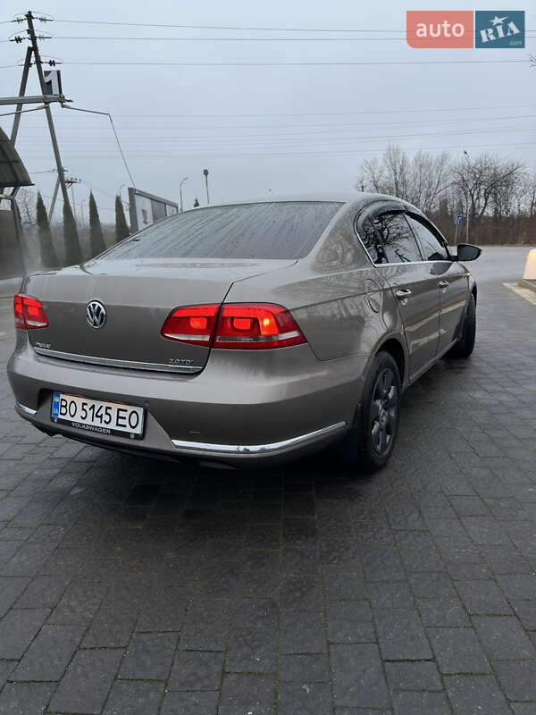 Volkswagen Passat 2010